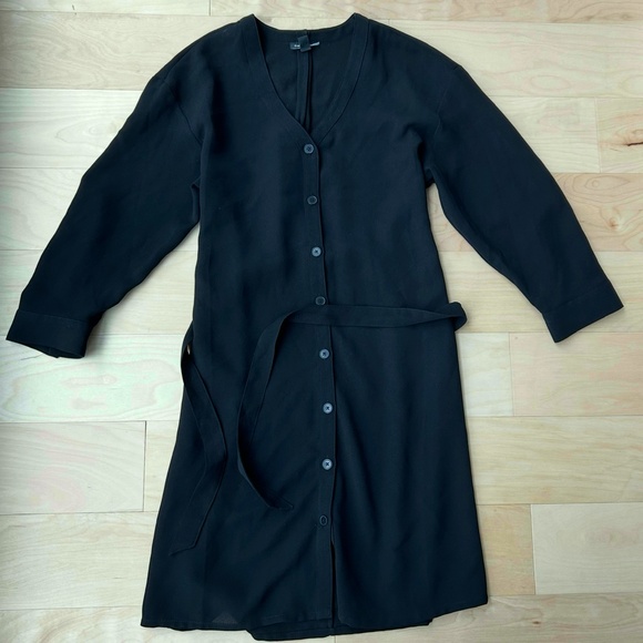 BLACK BUTTON-UP DRESS - Picture 5 of 7